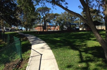 Leemon Reserve pathway