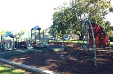 Leemon Reserve play equipment