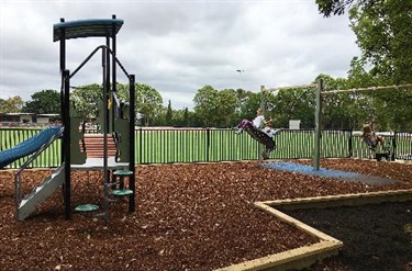Childrens play equipment