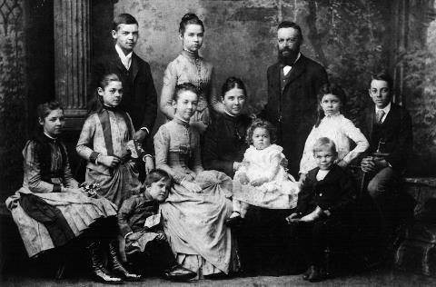 Palmer Family circa 1922